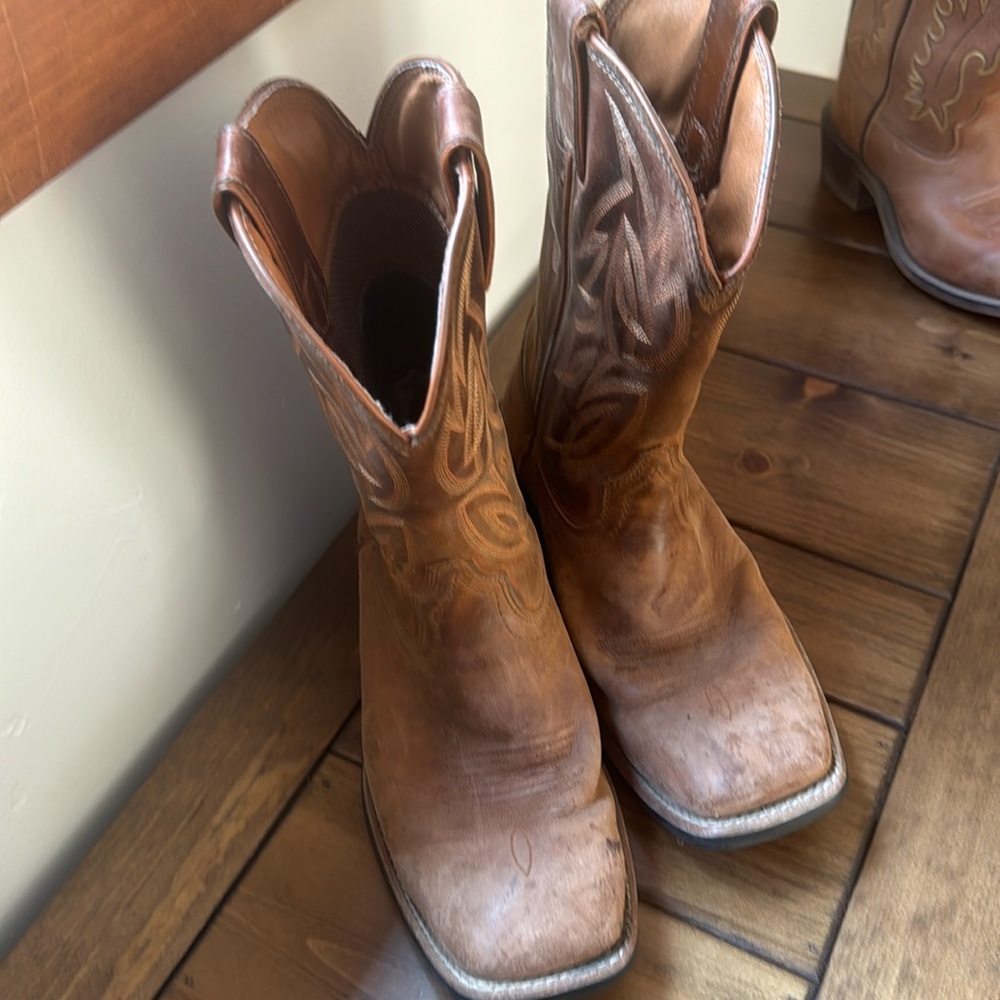 Justin Cognac Brown Genuine Leather Square Toe Cowboy Western Boots Mens Sz 8.5